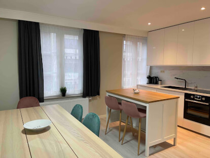 duplex-roof-apartment-house-of-the-stars AL223A